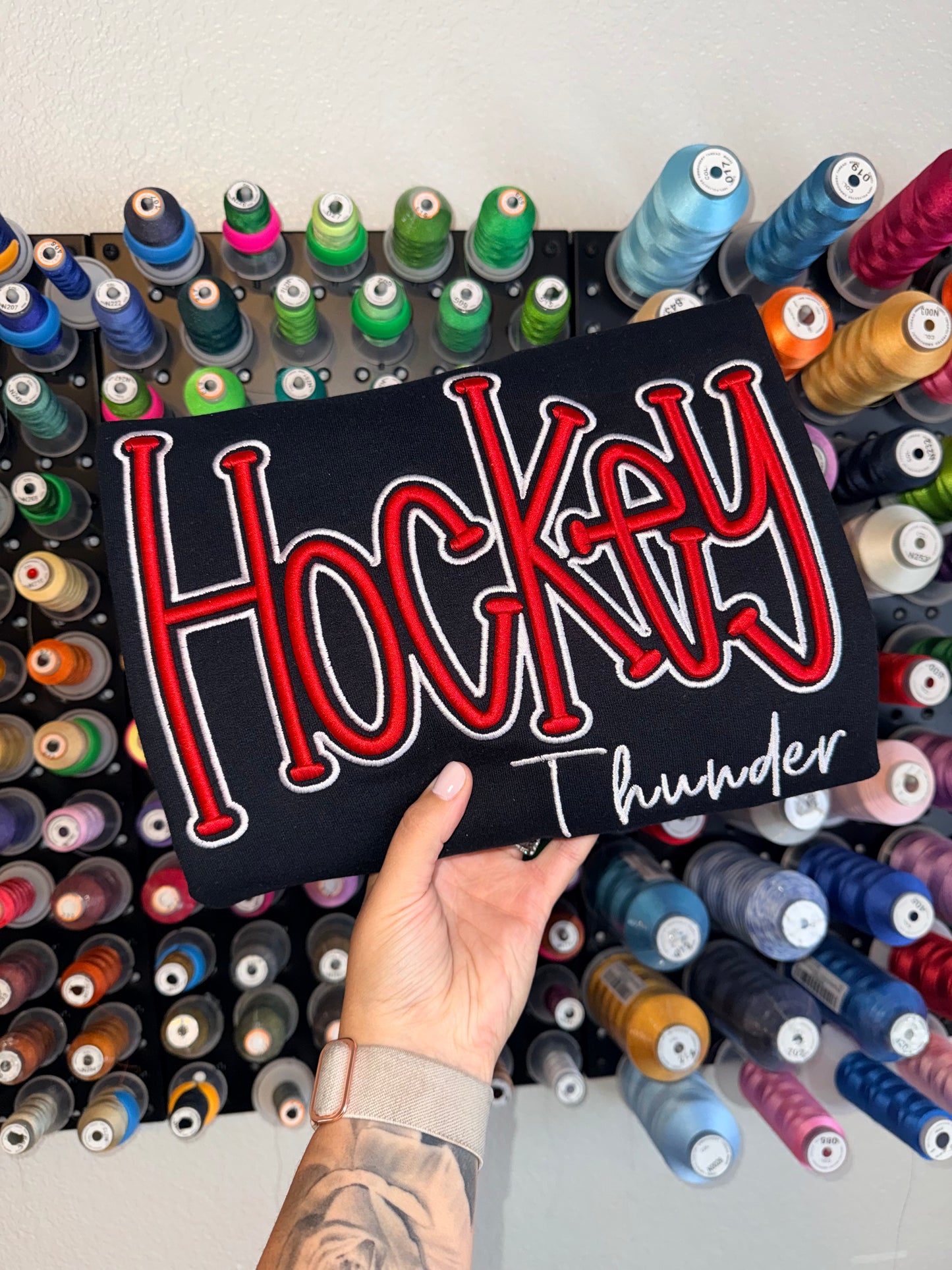 HOCKY PUFF - Embroidered