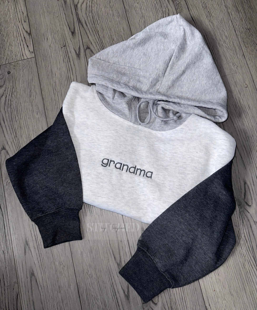 color block cropped hoodie (please read the description)