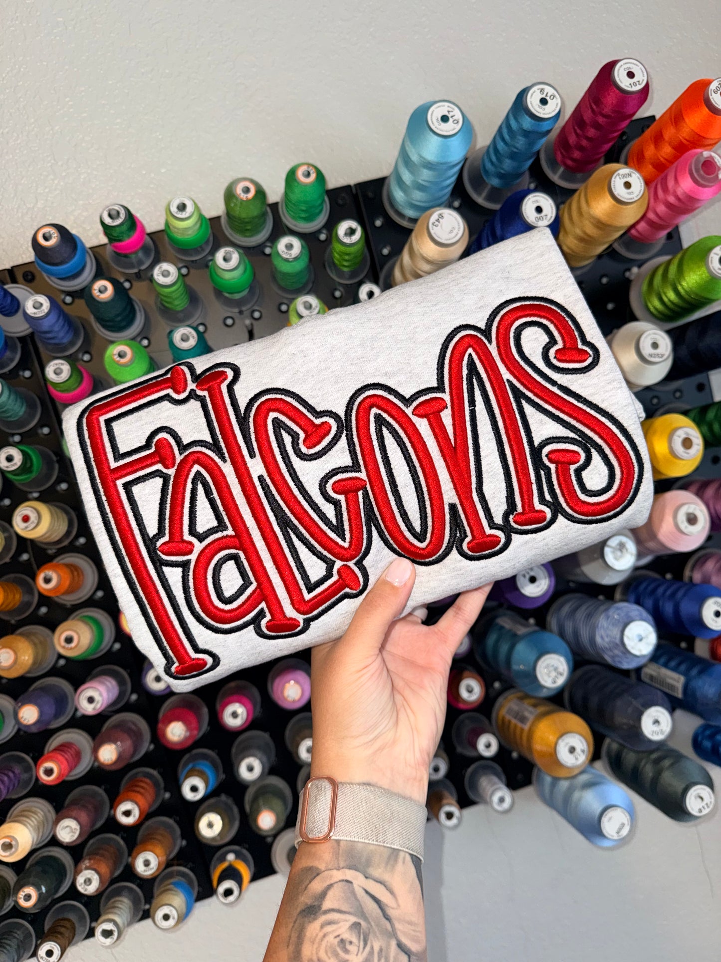 FALCONS PUFF - Embroidered