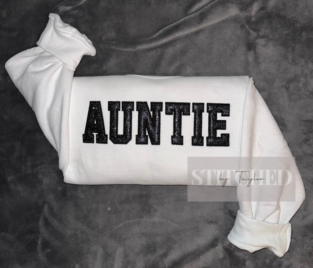 AUNTIE Glitter Crewneck