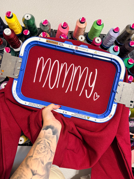 Mommy heart - EMBROIDERED
