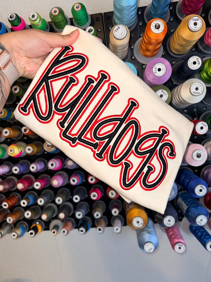 BULLDOGS PUFF - Embroidered